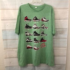 Retro Kicks Mens T-shirt Jordan Print Size XLT